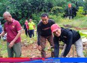 FORMADES Jepara Tanam 500 Bibit Durian dan Alpukat di Desa Lebiawu