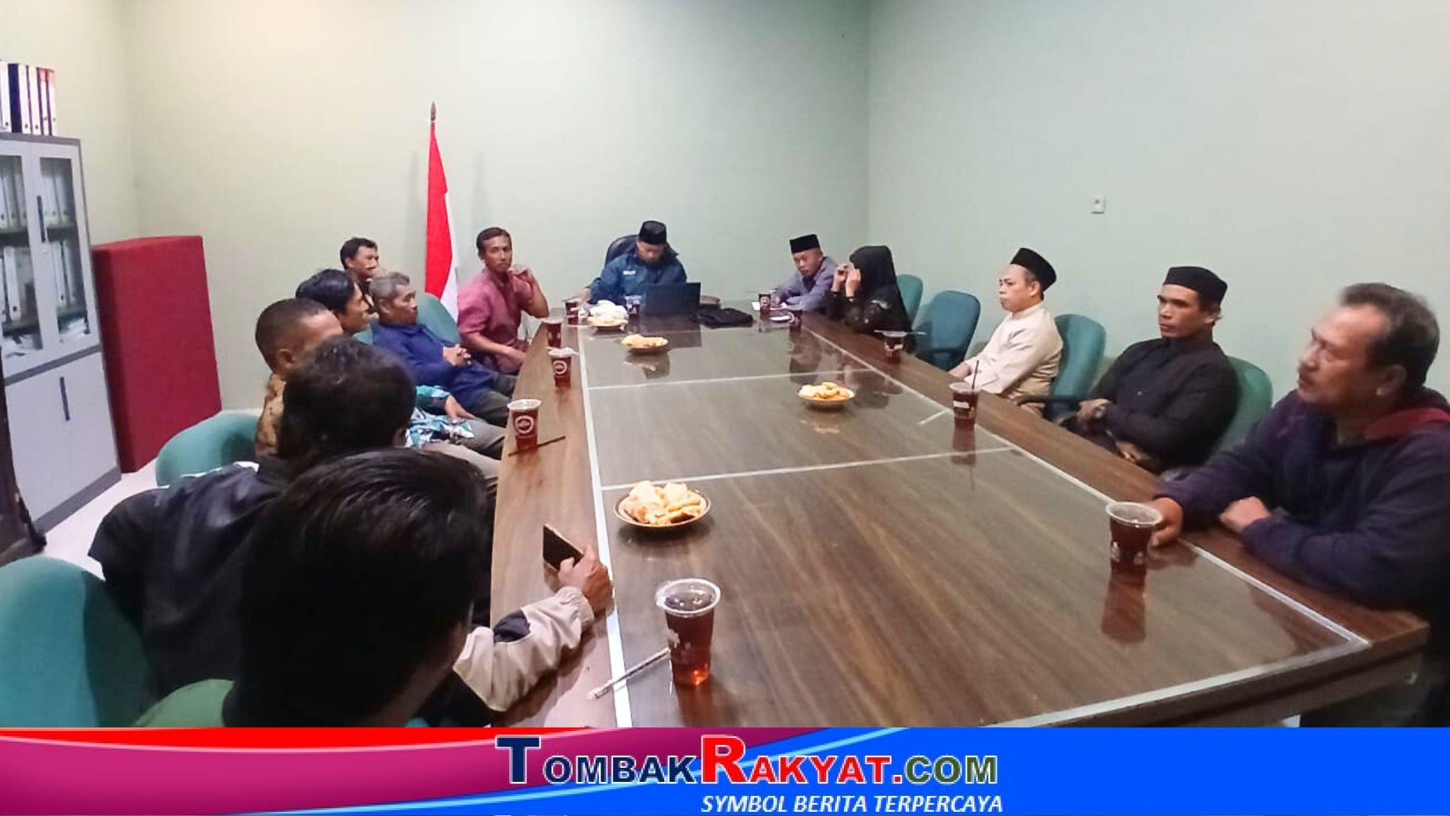 Rapat darurat Kades Rowosari bersama Ketua RT dan RW, tokoh masyarakat dan tokoh pemuda. Minggu, (17/1/26 18:30)