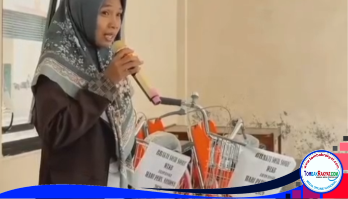 Hari Pers Nasional 2026: Wartawan Lokal Klaten Beri Sepeda ke Anak Sekolah, Dinsos Buka Suara Soal Prosedur Bansos Yang Kerap Jadi Kendala