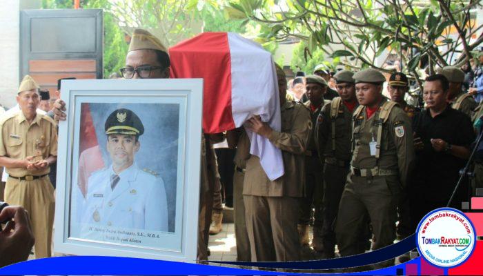 Penuh Khidmat, Wakil Bupati Klaten H. Benny Indra Ardhianto Dimakamkan Secara Kenegaraan