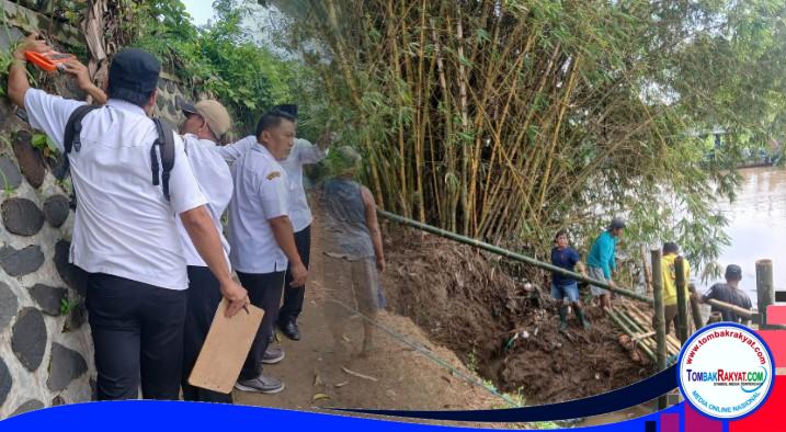 Survey Lokasi Tim Korpokla Bodri Kuto di Tegalrejo Dan Gotongroyong Warga pasang pancang dan sesek bambu