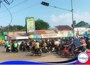 Mudik Lebaran 2026: Pengendara Abaikan Keselamatan, Lampu Merah Diterobos di Persimpangan Kanggraksan Cirebon