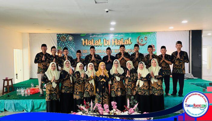 Dari Pondok Pesantren Darul Ulum Rejoso, Ratusan Guru MI Jogoroto Teguhkan Khidmah Pendidikan Lewat Halal Bi Halal