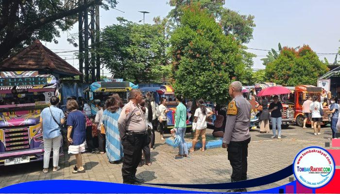 POLISI SAHABAT ANAK HADIR DI KB-TK PERMAI MUARA KARANG, TANAMKAN KEDISIPLINAN SEJAK DINI