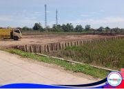 Pengurugan sawah produktif di desa Gempolsewu, kecamatan Rowosari, kabupaten Kendal : (29/4/26)