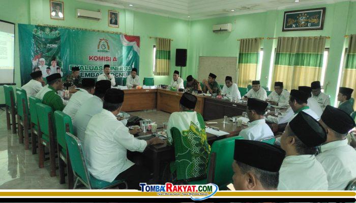 PCNU Jombang Desak Bupati Resmikan “Telung Jam Lali HP” untuk Selamatkan Generasi dari Kecanduan Gawai