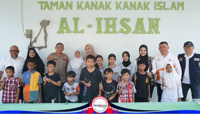 Kapolres Metro Jakarta Utara Hadiri Bakti Sosial Pemeriksaan dan Pengobatan Gigi Gratis di TK Al Ihsan Kelapa Gading