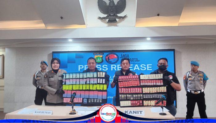 WNA Produsen Vape Narkotika Ditangkap di Jakarta Utara, Polisi Sita 842 Cartridge Senilai Rp2 Miliar