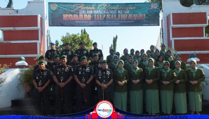 Kodim 0614/Kota Cirebon Gelar Ziarah Rombongan HUT Kodam III/Siliwangi Ke-80 di TMP Kesenden.