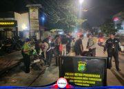 POLSEK METRO PENJARINGAN INTENSIFKAN PATROLI MALAM, DUA SEPEDA MOTOR TANPA SURAT DIAMANKAN SAAT KRYD