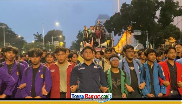 Aksi Hardiknas BEM SI di Jakarta Pusat, Mahasiswa Ajukan 10 Tuntutan Pendidikan