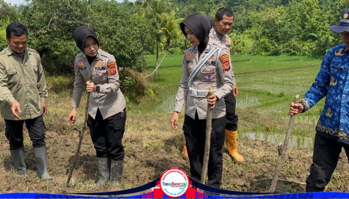 Dari Jalan ke Sawah Satlantas Polres Kuningan Bekerja Sama Dengan Dinas Pertanian, Dukung Program Ketahanan Pangan