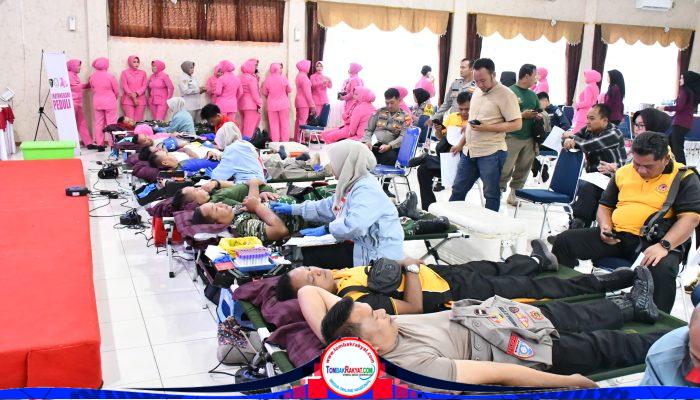 Sinergi Kemanusiaan Hari Bhayangkara ke-80, Aksi Donor Darah Polresta Cirebon Kumpulkan Ratusan Kantong Darah
