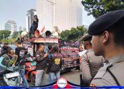 DEMONSTRASI DRIVER ONLINE DI JAKARTA BERUJUNG TEKANAN KUAT DI ISTANA NEGARA