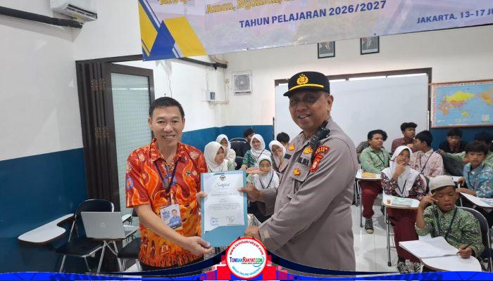 Polsek Koja Berikan Penyuluhan Kamtibmas kepada Peserta MPLS PKBM Sajab Bangsa