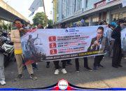 Ratusan Massa Geruduk Kantor Hotman Paris di Kelapa Gading, Polisi Siaga Amankan Aksi Unjuk Rasa