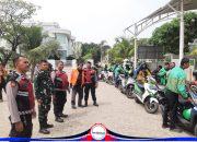 Pengurus Masjid Al Qohhar Bagikan 500 Paket Sembako untuk Pengemudi Ojol di Penjaringan