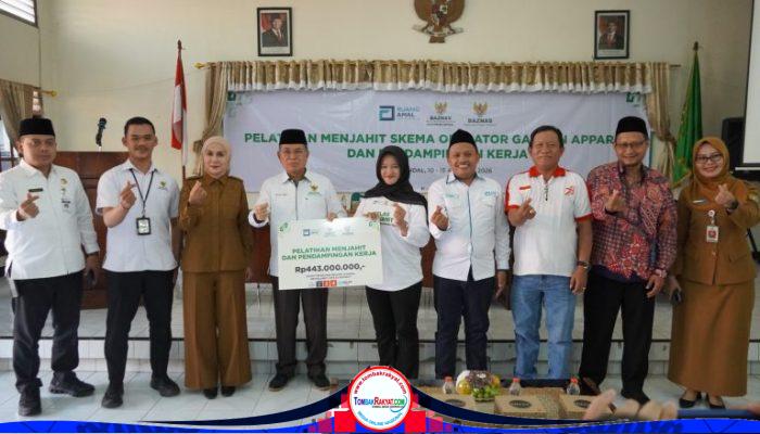 Bupati Kendal Resmikan Pelatihan Garmen untuk 50 Warga Duafa, Targetkan Kemandirian Ekonomi Mustahik