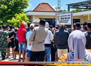 Ratusan warga desa Bulak, Kecamatan Rowosari, Kabupaten Kendal geruduk kantor desa, pertanyakanyransparansi keuangan desa