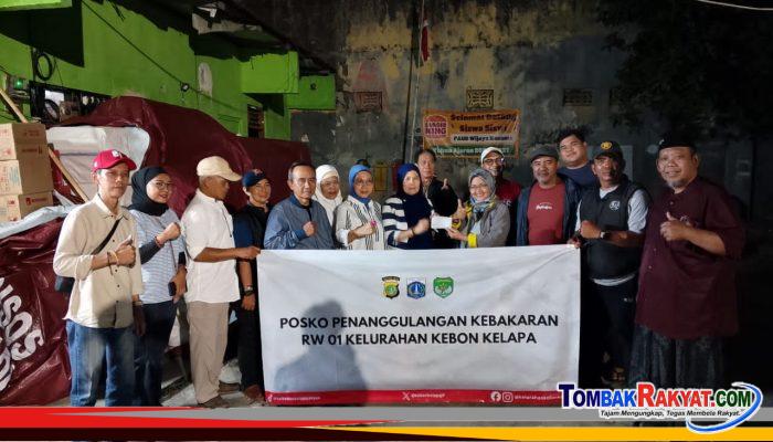FKLMK Gambir dan Anggota Dewan Kota Salurkan Donasi untuk Korban Kebakaran Kebon Kelapa