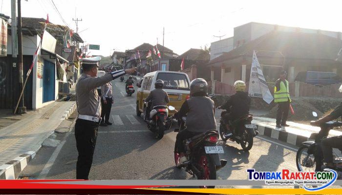 Polres Kuningan Perkuat Pelayanan Pagi Hari, Personel Ditempatkan di Persimpangan hingga Sekolah