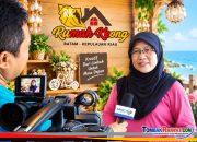 Suyamti Lelonowati owner Rumah Keong Batam, pusat tujuan wisatawan mencari cinderamata dan pusat pelatihan pelajar dan ibu ibu kedinasan, lembaga dan organisasi